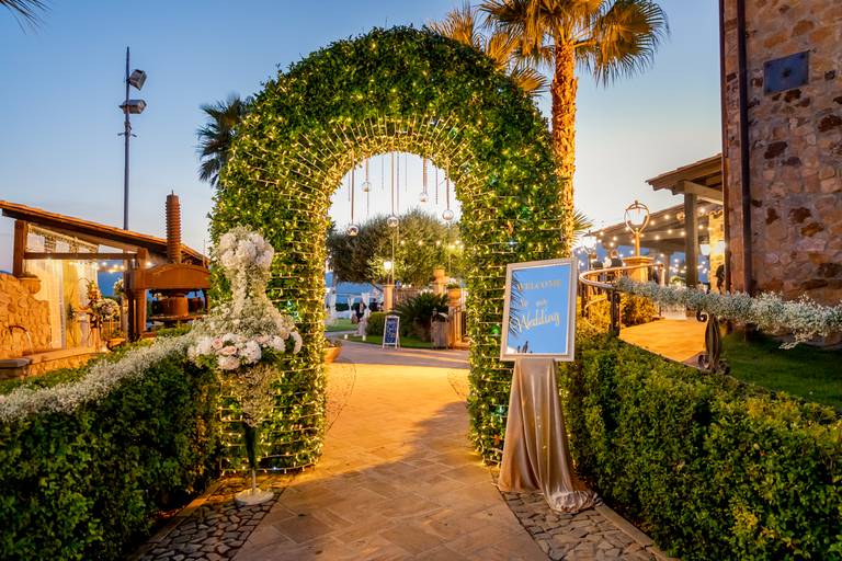 arco luminoso matrimonio